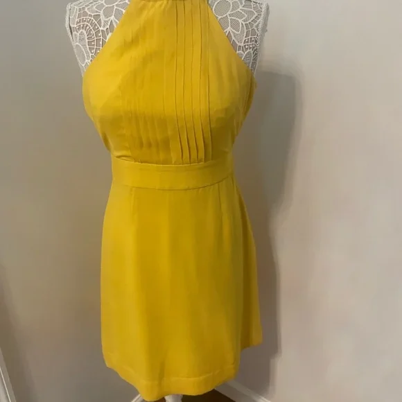 BRAND NEW BANANA REPUBLIC YELLOW HALTER TOP DRESS SZ 2